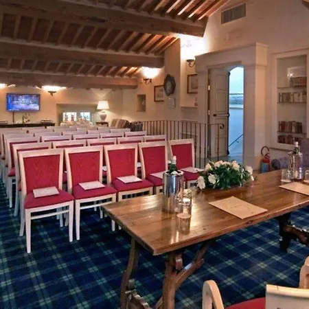 Hotel Relais Dell'orologio 4*