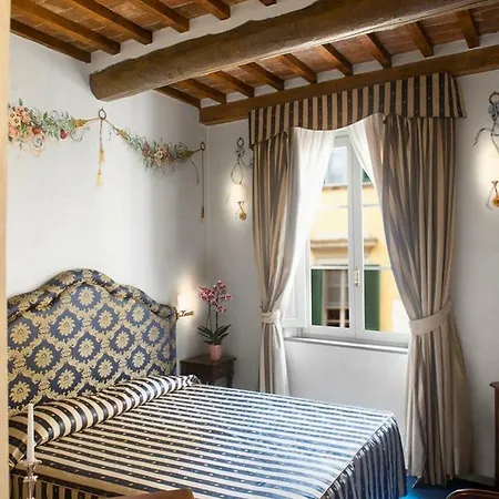 Relais Dell'orologio 4* Pisa